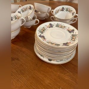 35 Pieces Of Royal Doulton China Ravenna Salad Plates And Soup Cups.